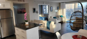 Smart Stylish Downtown Condo- 2 bedrooms